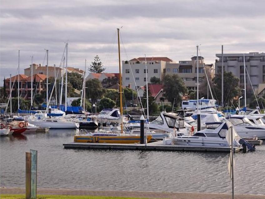 Bayswaterfront Apartments Adelaide Eksteriør billede